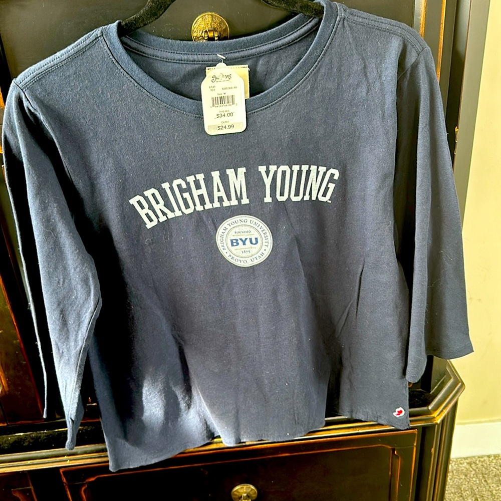 BYU shirt size Medium New with tags